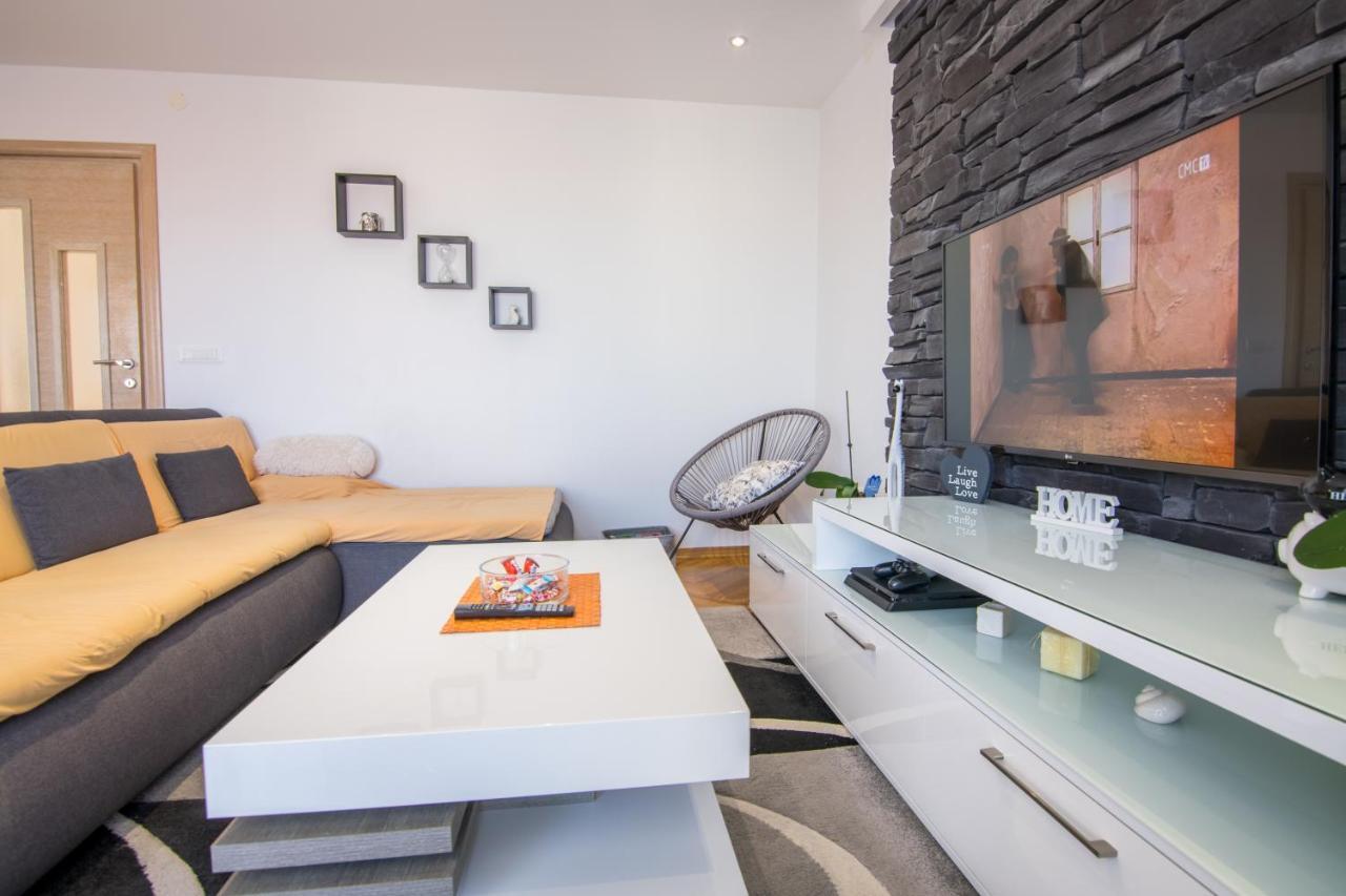 Apartman Petra Apartment Makarska Exterior foto