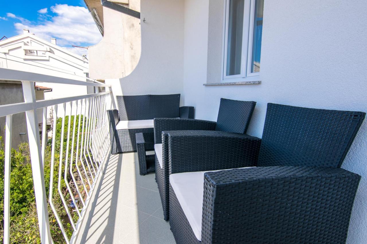 Apartman Petra Apartment Makarska Exterior foto