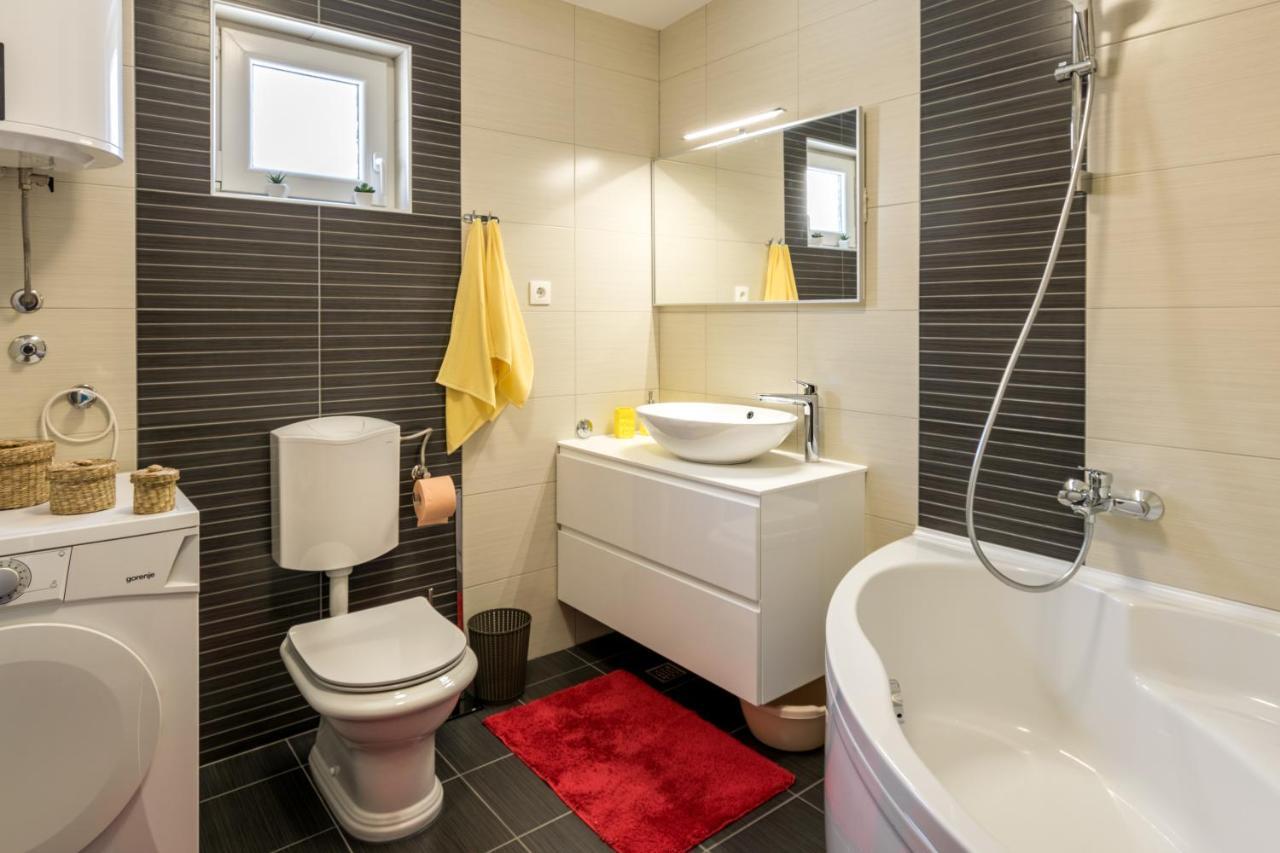 Apartman Petra Apartment Makarska Exterior foto